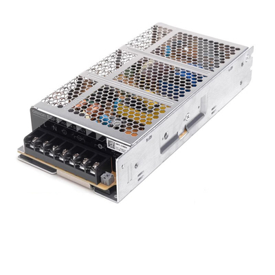 Experimenta un rendimiento inmejorable con la fuente de alimentación de conmutación S8FS-C15024