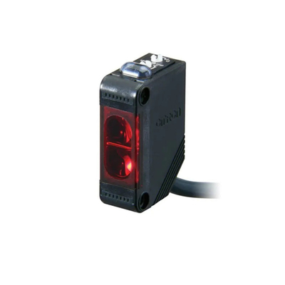 Sensor fotoeléctrico en miniatura de alta sensibilidad E3Z-D61 2M para una detección precisa
