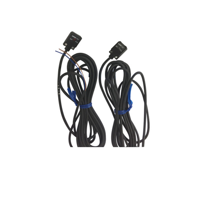 Precisión E3Z-D62 2M BY OMC Sensor fotoeléctrico en miniatura para la automatización industrial