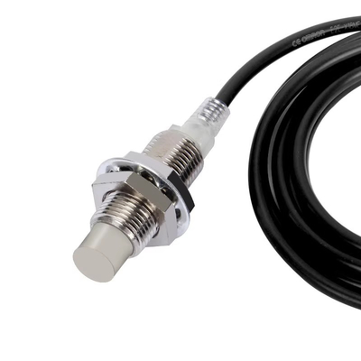 Sensores de proximidad inductivos de grado industrial E2E-X7D1-N 2M para una detección precisa